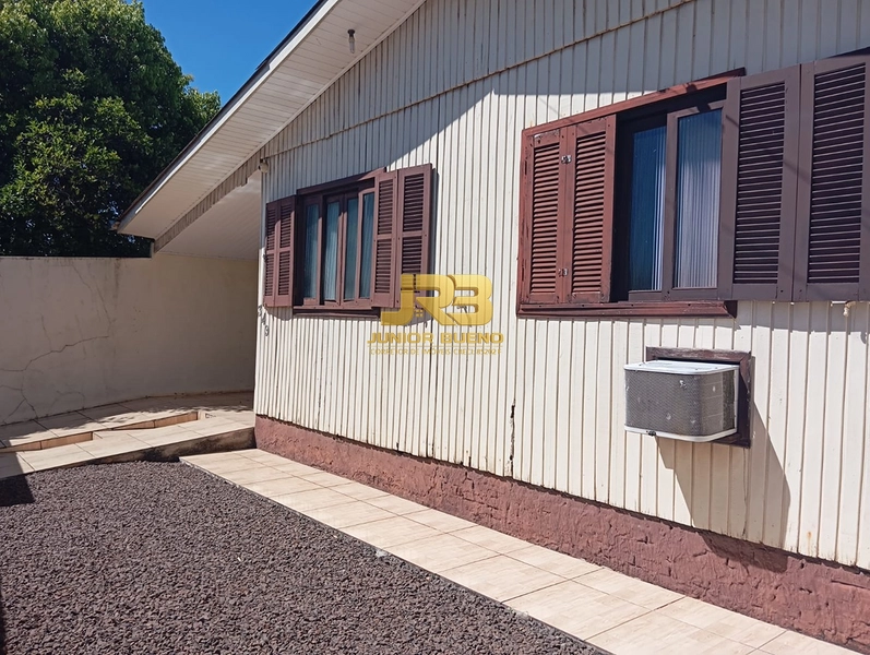 CASA MISTA À VENDA NO CENTRO: 14ª foto da galeria de imagens do imóvel