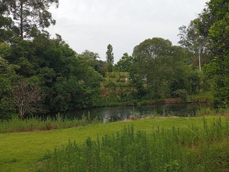 EXCELENTE CHÁCARA À VENDA: 4ª foto da galeria de imagens do imóvel