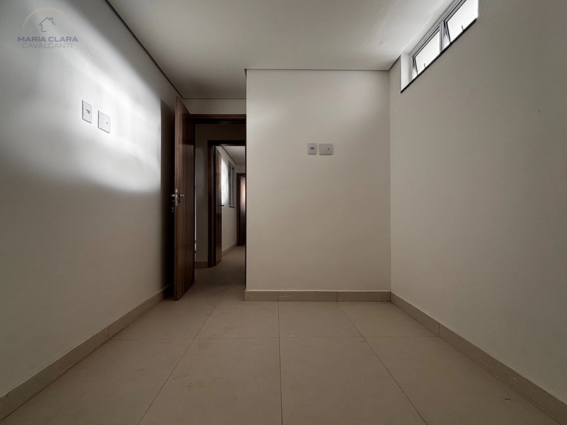 Mais liberdade para você, seus pets e plantas, em um térreo com duas áreas privativas.: 13ª foto da galeria de imagens do imóvel