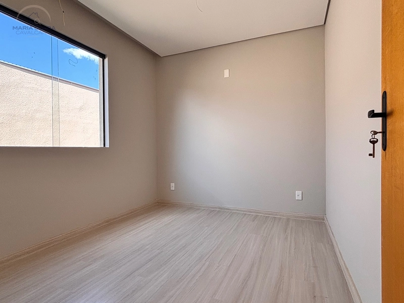 Uma casa linear pensada para viver e receber.: 19ª foto da galeria de imagens do imóvel
