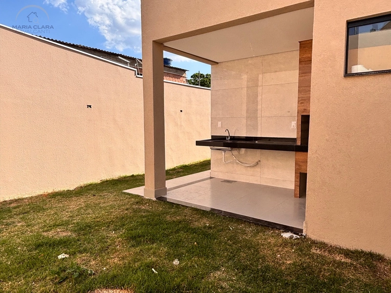 Uma casa linear pensada para viver e receber.: 12ª foto da galeria de imagens do imóvel