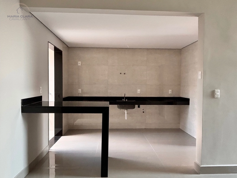Uma casa linear pensada para viver e receber.: 6ª foto da galeria de imagens do imóvel