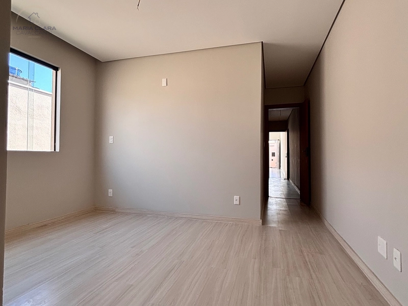 Uma casa linear pensada para viver e receber.: 27ª foto da galeria de imagens do imóvel