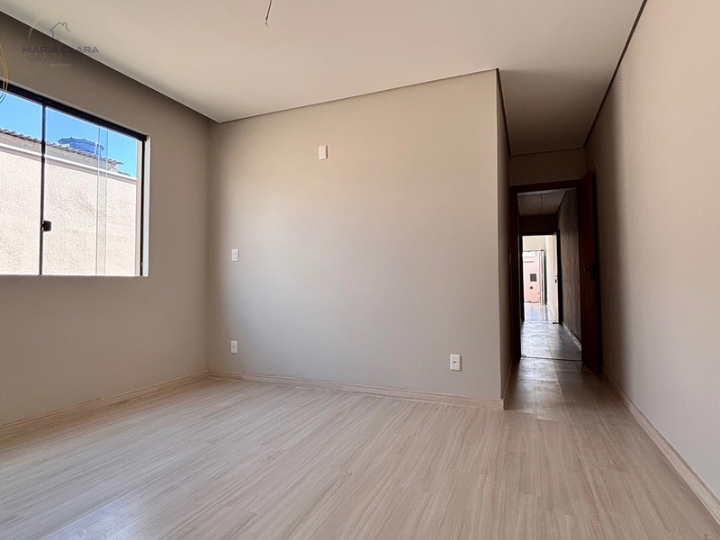 Uma casa linear pensada para viver e receber.: 26ª foto da galeria de imagens do imóvel