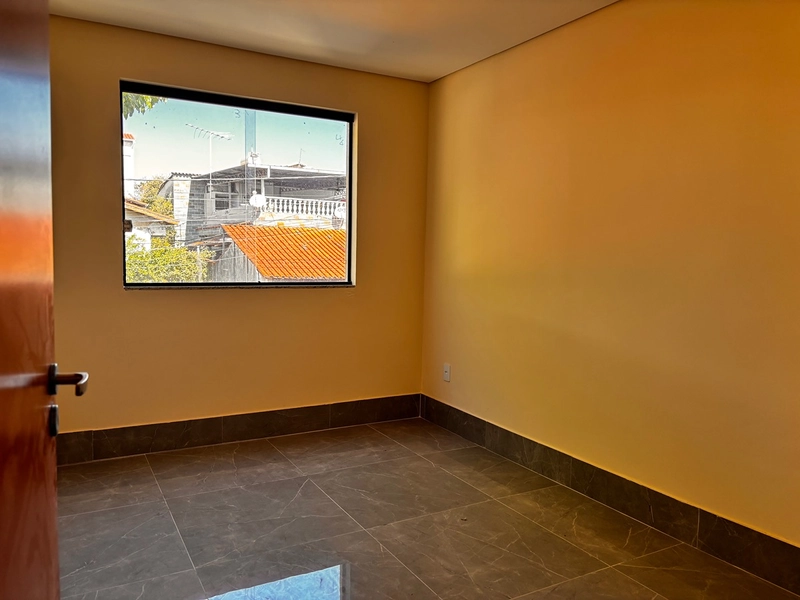 Terraço amplo para suas memórias, brisa leve e momentos inesquecíveis juntos.: 7ª foto da galeria de imagens do imóvel