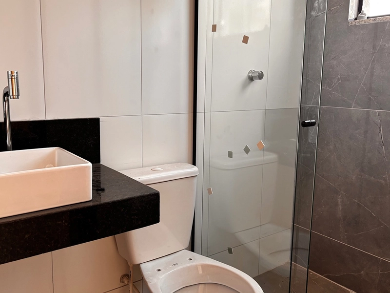 Terraço amplo para suas memórias, brisa leve e momentos inesquecíveis juntos.: 11ª foto da galeria de imagens do imóvel