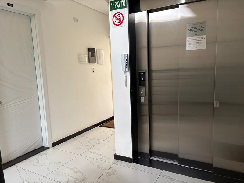 Apartamento compacto com 2 áreas privativas no Planalto: 4ª foto da galeria de imagens do imóvel