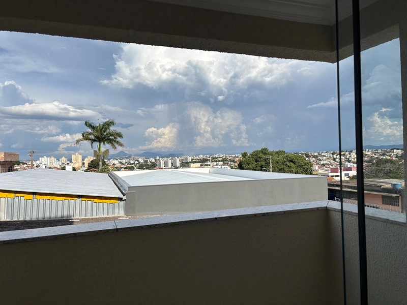 Investimento com diferencial: 2 áreas externas e ótima localização no Copacabana: 6ª foto da galeria de imagens do imóvel