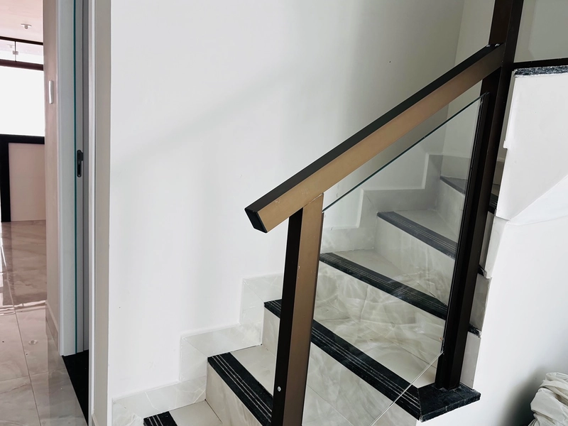 Conforto, independência e tranquilidade em dois andares: 8ª foto da galeria de imagens do imóvel