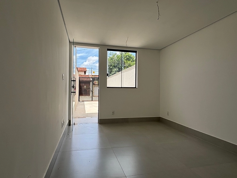 Casa com 2 suítes. Ideal para quem quer organização e privacidade.: 6ª foto da galeria de imagens do imóvel