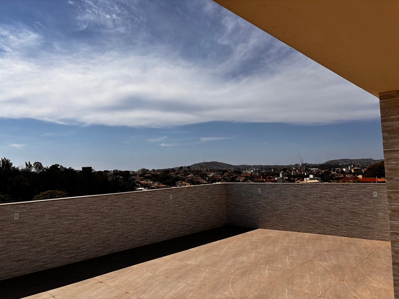 Terraço amplo, dois andares de alegria — seu espaço e privacidade.: 19ª foto da galeria de imagens do imóvel