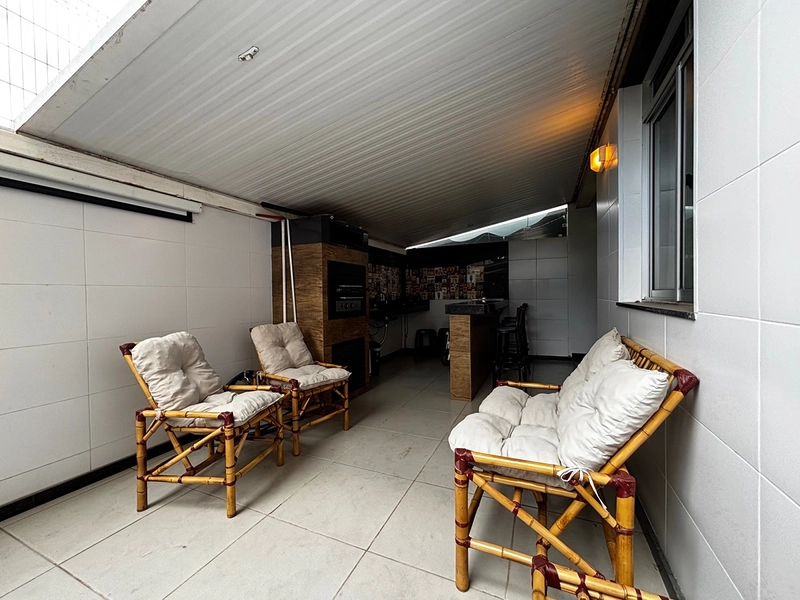 Área externa com Jacuzzi e varanda gourmet : 14ª foto da galeria de imagens do imóvel