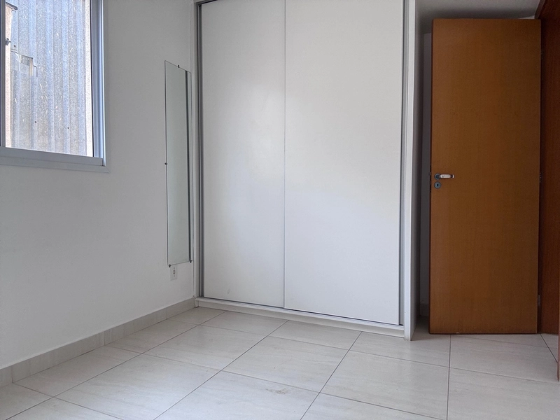 Desperte energia diária com escadas leves, luz natural e tranquilidade: 17ª foto da galeria de imagens do imóvel