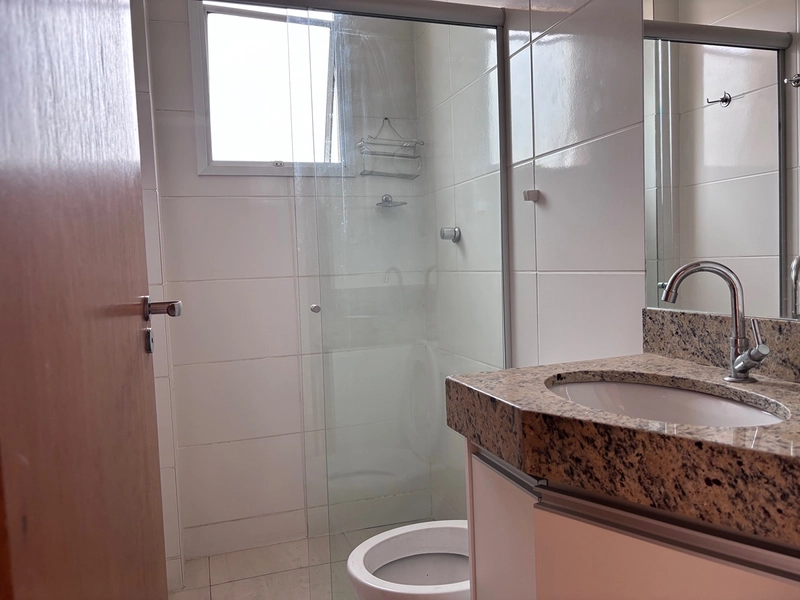 Desperte energia diária com escadas leves, luz natural e tranquilidade: 15ª foto da galeria de imagens do imóvel