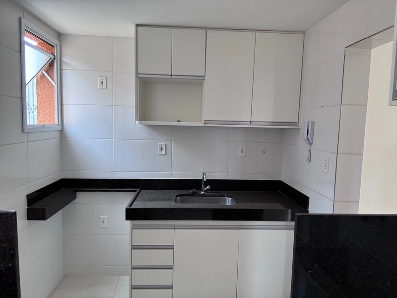 Desperte energia diária com escadas leves, luz natural e tranquilidade: 9ª foto da galeria de imagens do imóvel