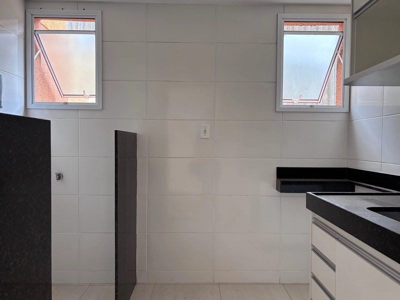 Desperte energia diária com escadas leves, luz natural e tranquilidade: 6ª foto da galeria de imagens do imóvel