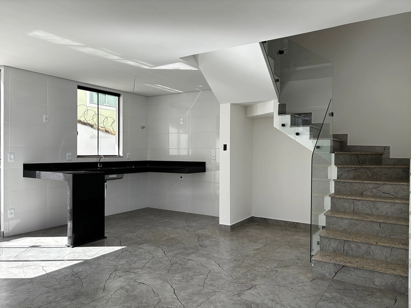 Casa nova, de esquina com quintal, 3 quartos | 1 suíte - Candelária : 14ª foto da galeria de imagens do imóvel