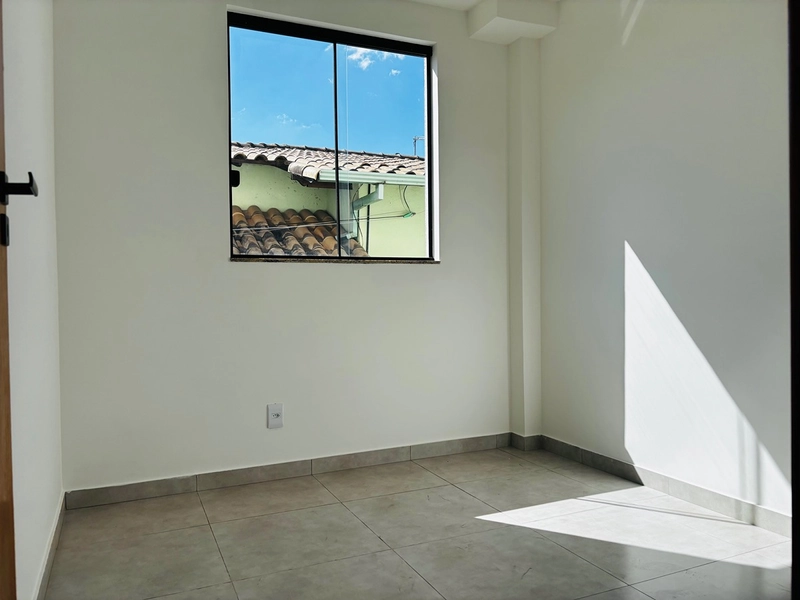 Casa nova, de esquina com quintal, 3 quartos | 1 suíte - Candelária : 15ª foto da galeria de imagens do imóvel