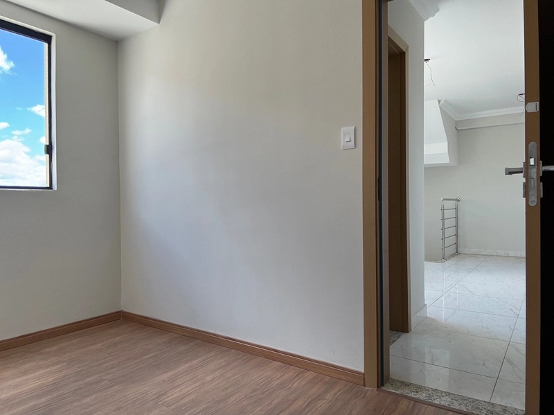 Cobertura no Santa Branca em prédio tranquilo e com baixo custo: 12ª foto da galeria de imagens do imóvel