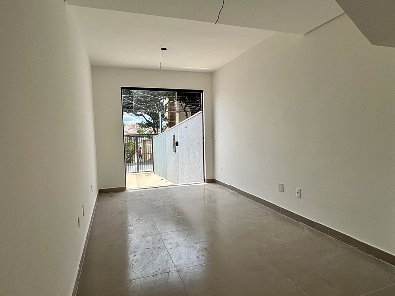 Casa Geminada com 2 suítes, fino acabamento e jardim suspenso.: 5ª foto da galeria de imagens do imóvel