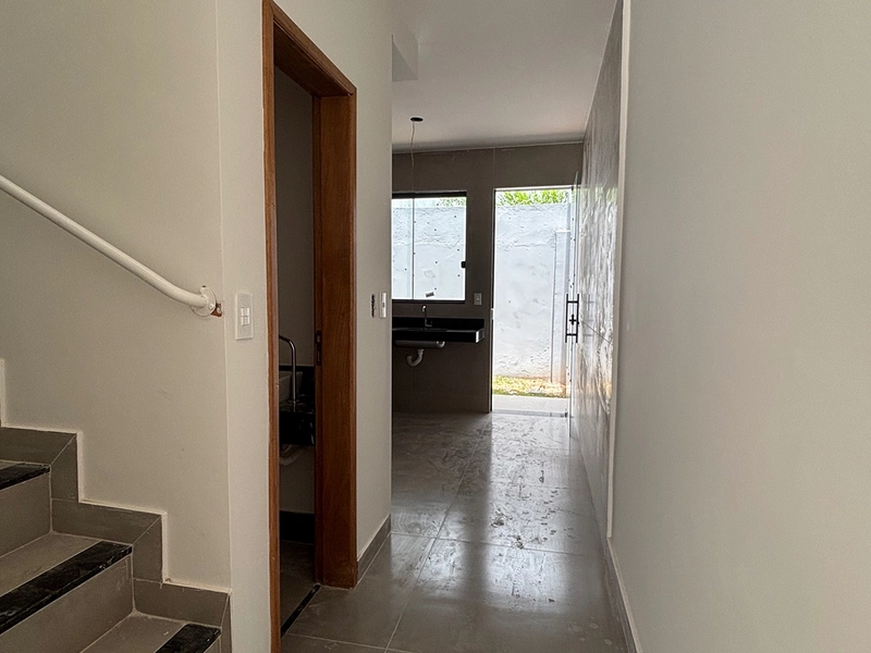 Casa Geminada com 2 suítes, fino acabamento e jardim suspenso.: 6ª foto da galeria de imagens do imóvel