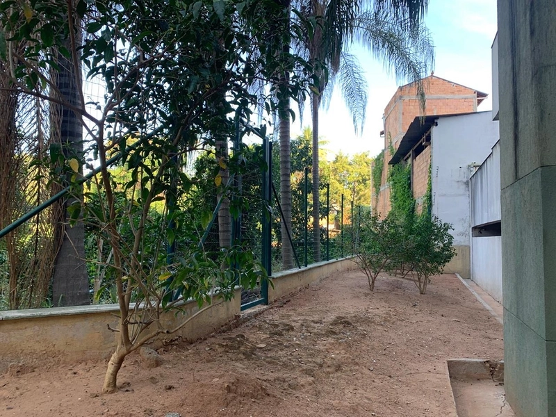 Viva ao lado da natureza: espaços verdes, canto de pássaros e tranquilidade.: 19ª foto da galeria de imagens do imóvel