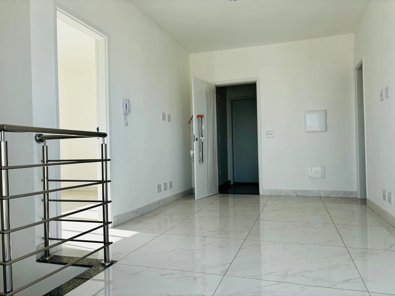 Sua vida elevada: espaço, tecnologia e privacidade em um só lar.: 5ª foto da galeria de imagens do imóvel