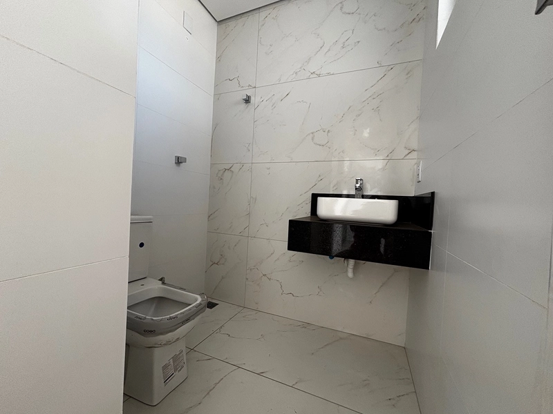 Sua vida elevada: espaço, tecnologia e privacidade em um só lar.: 7ª foto da galeria de imagens do imóvel