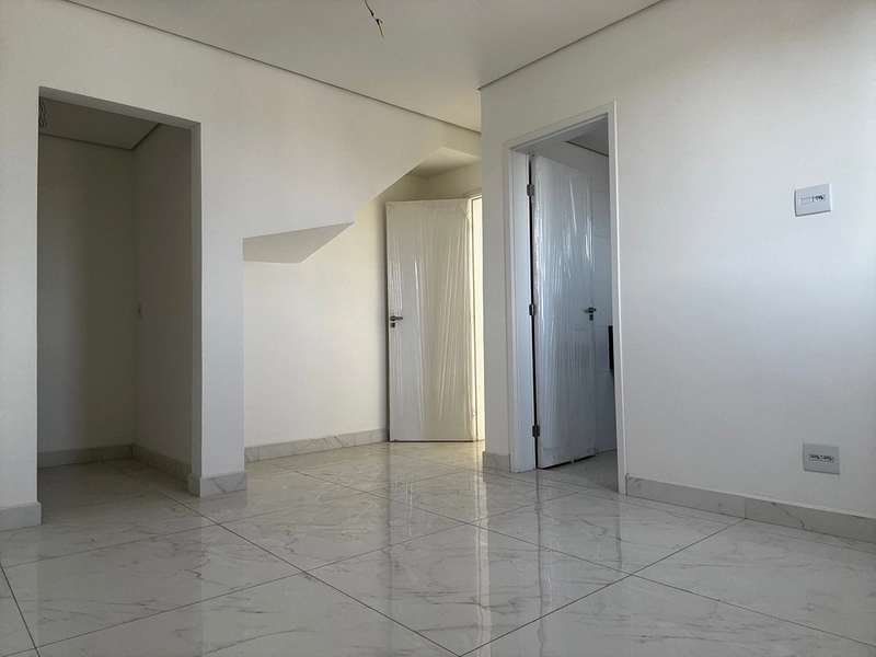 Sua vida elevada: espaço, tecnologia e privacidade em um só lar.: 17ª foto da galeria de imagens do imóvel