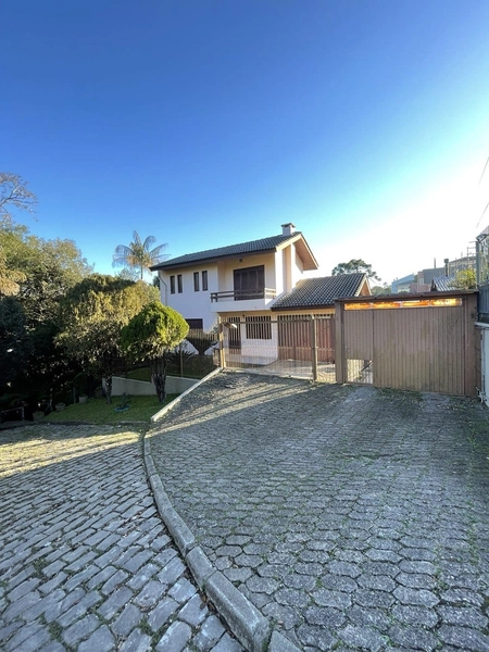 Casa com 2 dormitórios e um sendo Suite no Santa Catarina: 1ª foto da galeria de imagens do imóvel