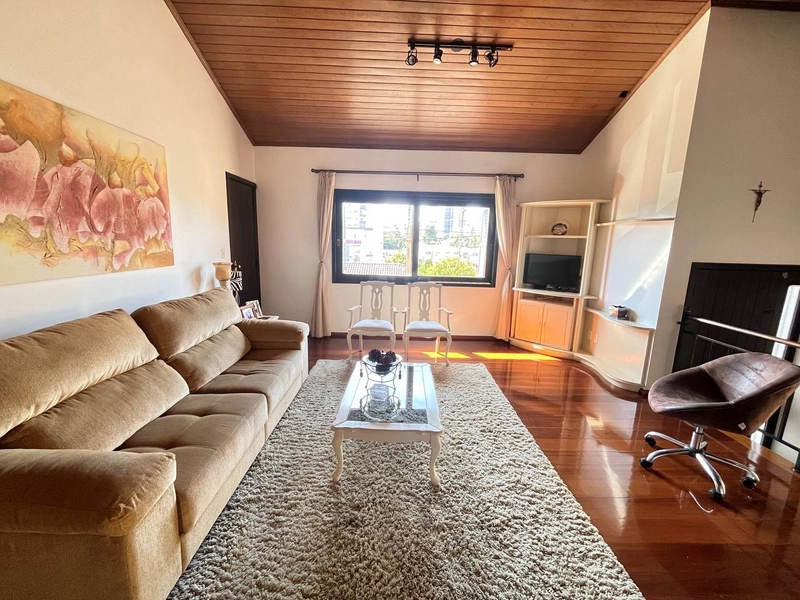 Casa mobiliada 3 dormitórios no Panazzolo: 1ª foto da galeria de imagens do imóvel