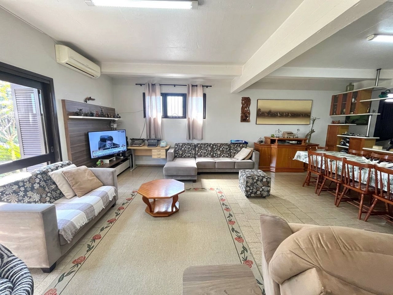 Casa mobiliada 3 dormitórios no Panazzolo: 5ª foto da galeria de imagens do imóvel