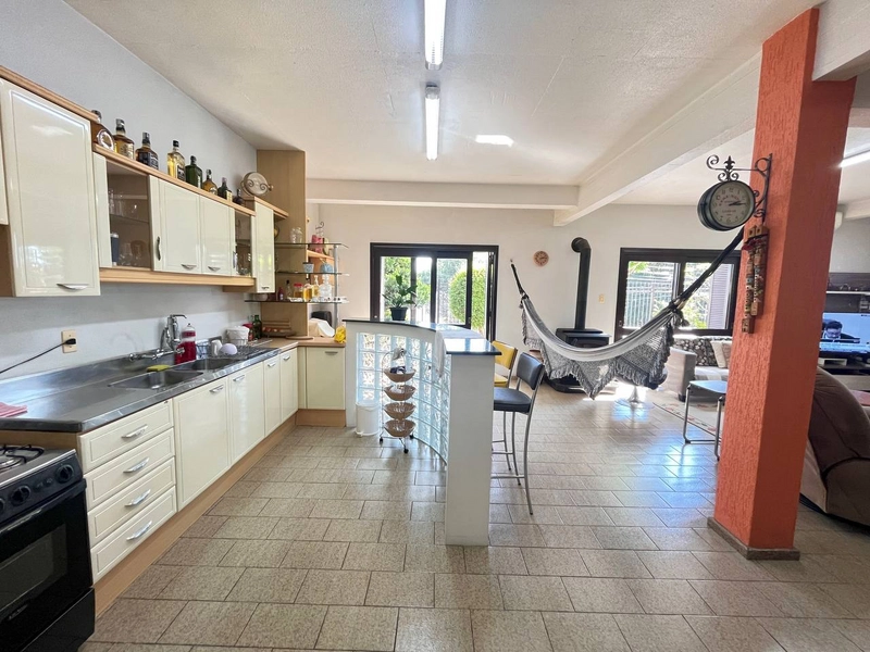 Casa mobiliada 3 dormitórios no Panazzolo: 7ª foto da galeria de imagens do imóvel