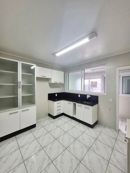 Apartamento Central - Localização Privilegiada. Semi Mobiliado próximo de tudo.: 7ª foto da galeria de imagens do imóvel