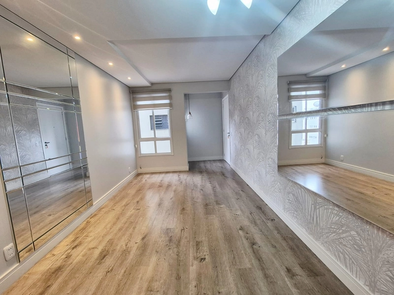 Apartamento Central - Localização Privilegiada. Semi Mobiliado próximo de tudo.: 3ª foto da galeria de imagens do imóvel