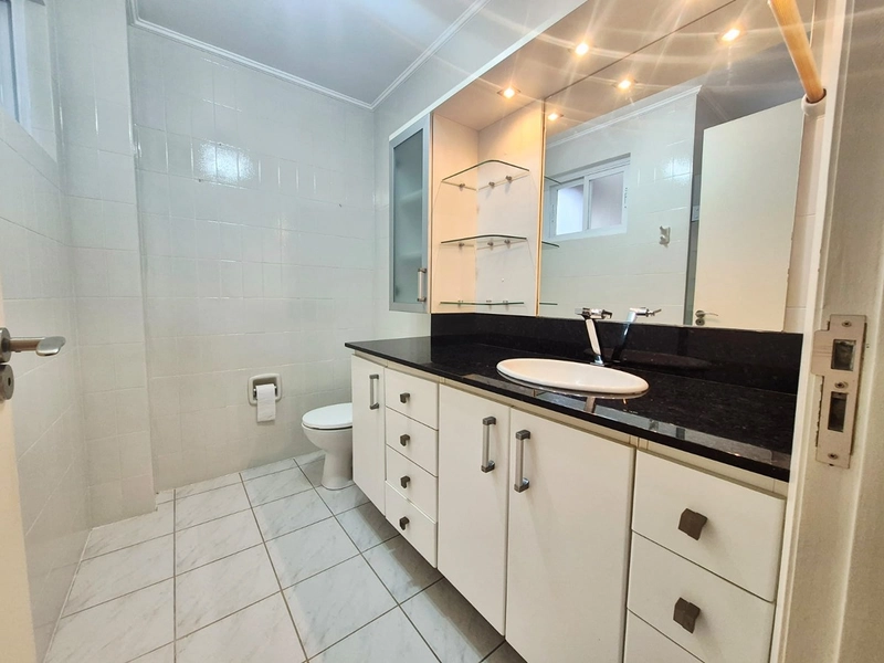 Apartamento Central - Localização Privilegiada. Semi Mobiliado próximo de tudo.: 12ª foto da galeria de imagens do imóvel