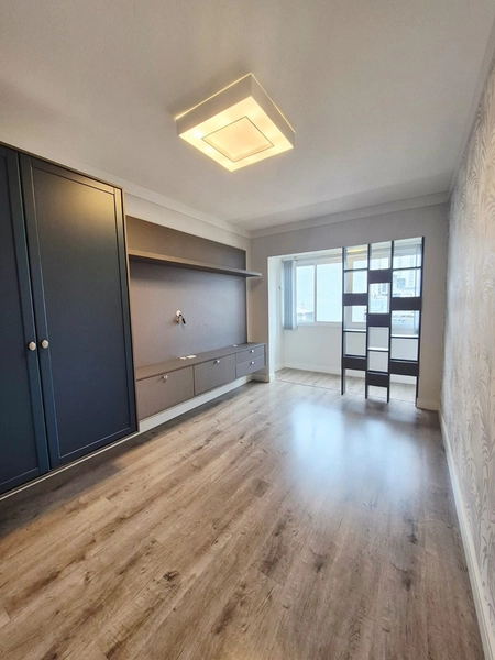 Apartamento Central - Localização Privilegiada. Semi Mobiliado próximo de tudo.: 8ª foto da galeria de imagens do imóvel