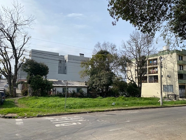 Sobrado na planta com entrada individual , bairro Santa Catarina: 5ª foto da galeria de imagens do imóvel