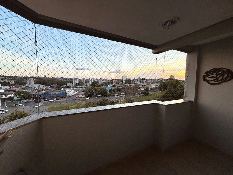 Mobiliado - Uma quadra da Jacob Luchese : 6ª foto da galeria de imagens do imóvel