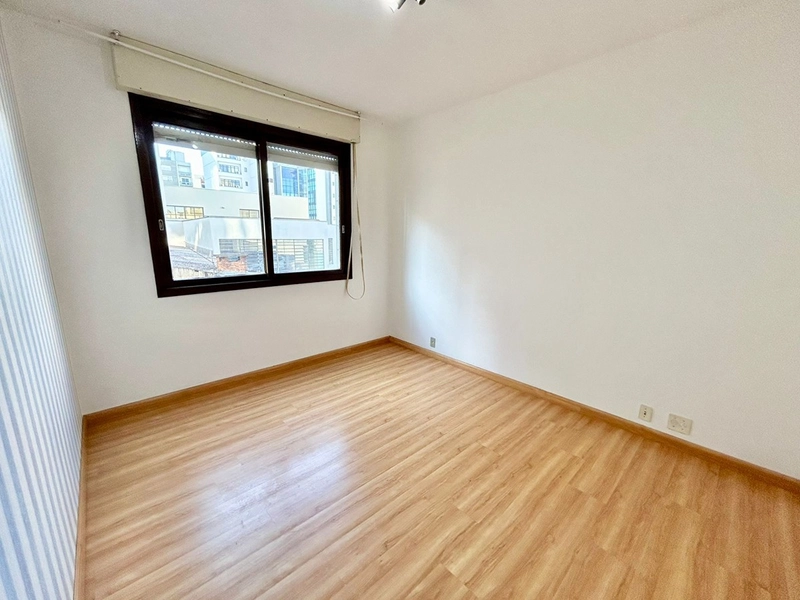 Apartamento no Centro com Suíte: 4ª foto da galeria de imagens do imóvel