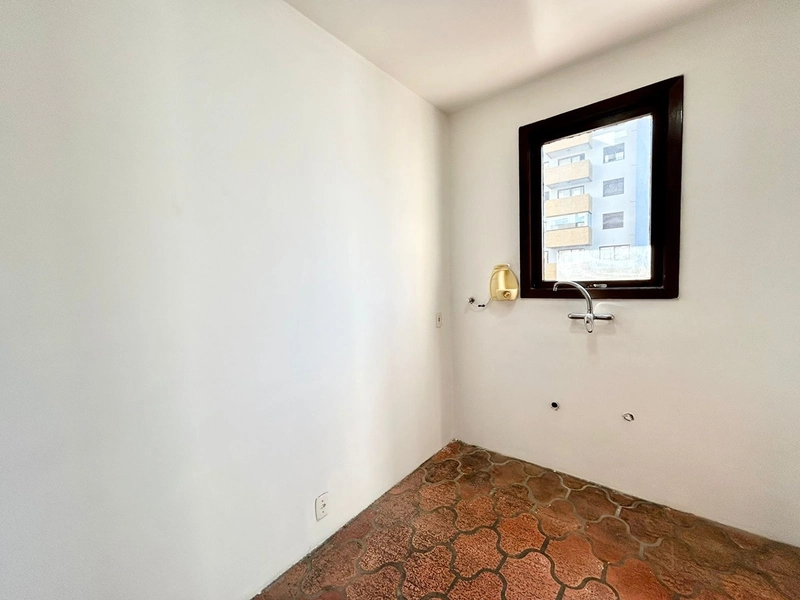 Apartamento no Centro com Suíte: 7ª foto da galeria de imagens do imóvel