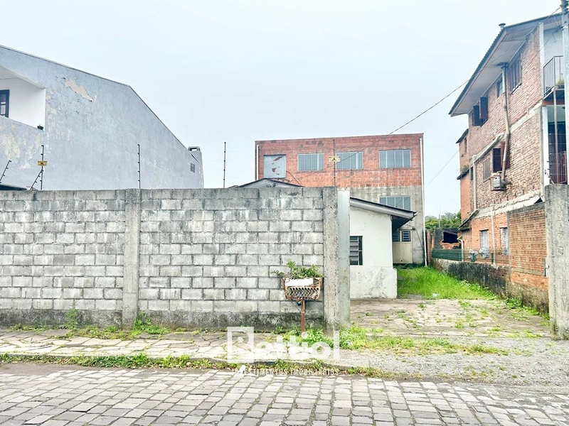 Terreno com duas construções no bairro Serrano.: 9ª foto da galeria de imagens do imóvel