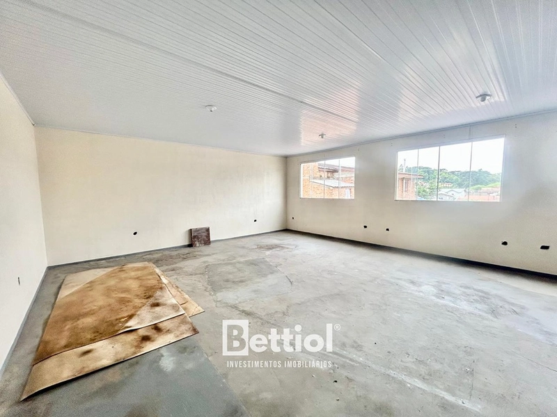 Terreno com duas construções no bairro Serrano.: 4ª foto da galeria de imagens do imóvel