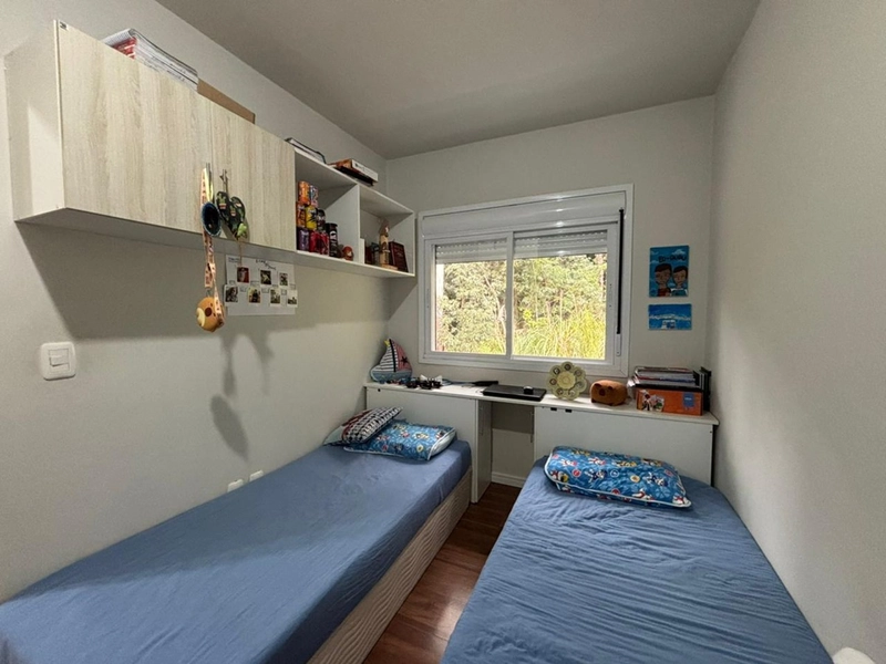 🏡 Sobrado Semimobiliado na Colina Sorriso | 3 Dormitórios, Suíte e Jardim Privativo: 12ª foto da galeria de imagens do imóvel