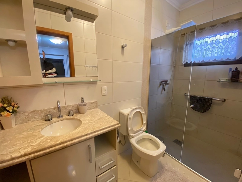 Casa próxima a UCS 100% mobiliada: 13ª foto da galeria de imagens do imóvel
