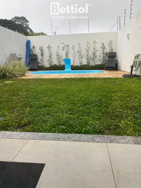 Sobrado com Piscina: 13ª foto da galeria de imagens do imóvel