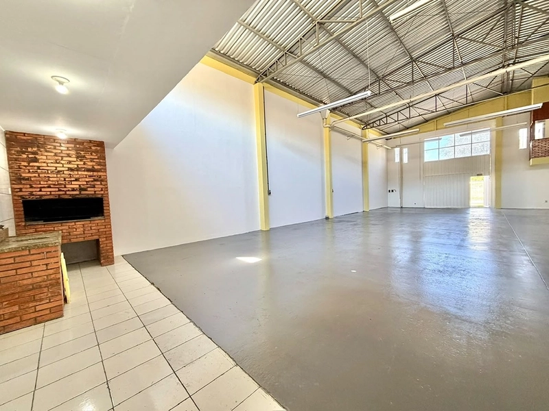 PAVILHÃO PARA LOCAÇÃO | INTERLAGOS, CAXIAS DO SUL: 3ª foto da galeria de imagens do imóvel