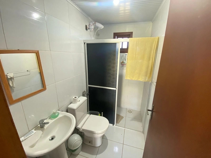 🌳 Chácara em Condomínio Fechado com 2 Casas e Piscina em Vila Seca – Terreno de 4.512m: 29ª foto da galeria de imagens do imóvel
