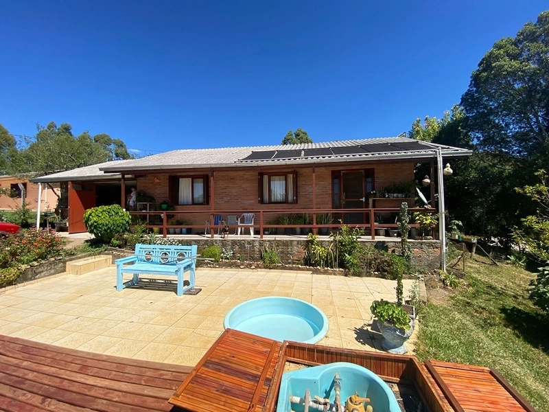 🌳 Chácara em Condomínio Fechado com 2 Casas e Piscina em Vila Seca – Terreno de 4.512m: 2ª foto da galeria de imagens do imóvel
