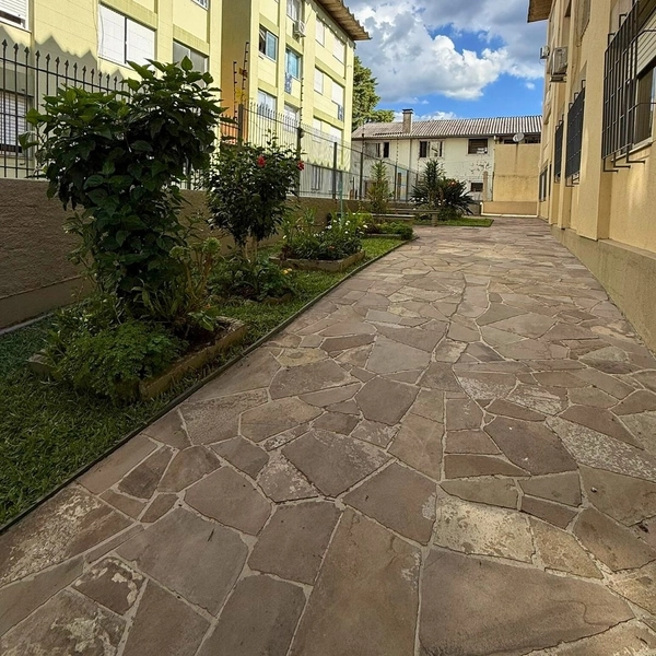 Apartamento Semimobiliado com 3 Dormitórios e Excelente Posição Solar Norte/Oeste!: 15ª foto da galeria de imagens do imóvel